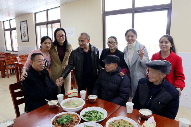 九九重阳 暖暖温情 龚村养护中心欢度重阳节
