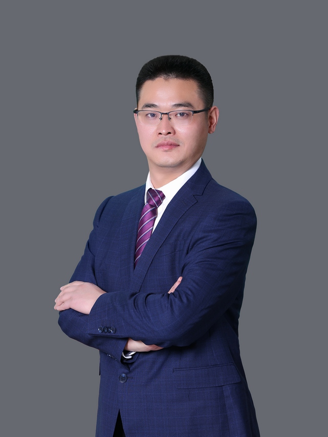 党委书记张东1.jpg