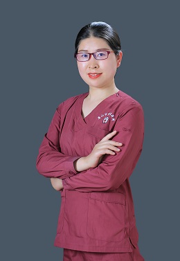 何利华